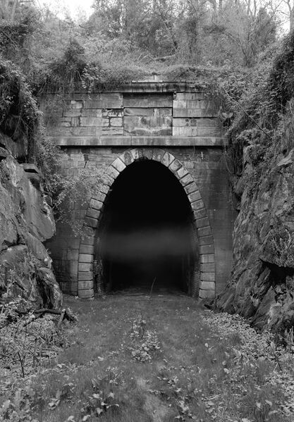 Fil:Blueridgetunnel.jpg