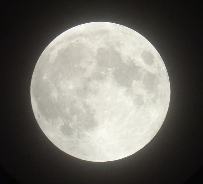 Fil:Ecl-lune-03-mars-2007-02.jpg